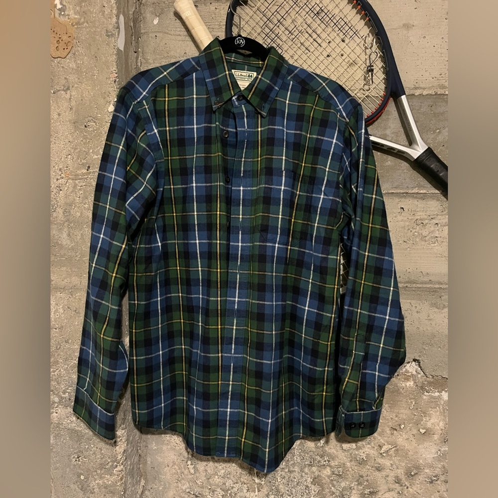 L.L. Bean men’s medium reg. Flannel shirt green blue plaid